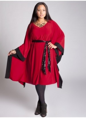 красное платье-туника