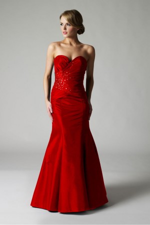  открытое красное вечернее платье