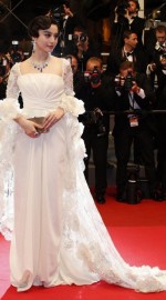 белое платье Фань Бинбин
