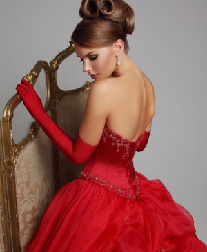  свадебное красное платье